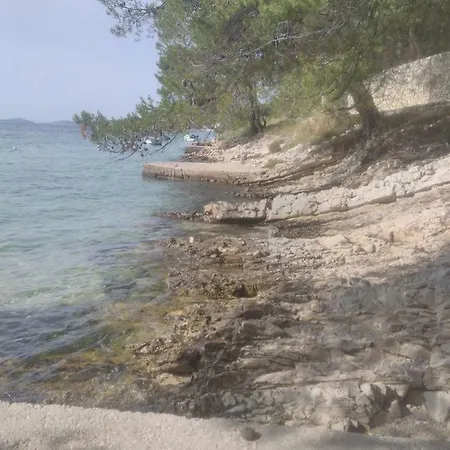 Adrian I David * Primošten