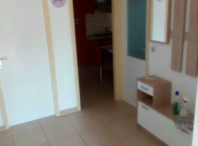 Apartman Adrian I David Primosten